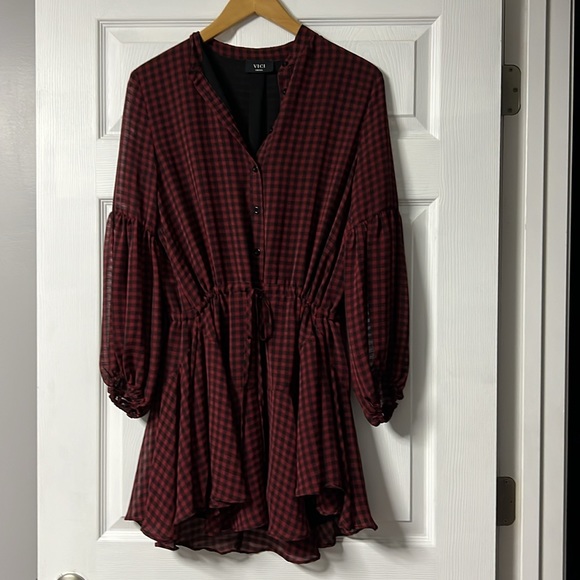 Vici Manchester Dress - Picture 10 of 10